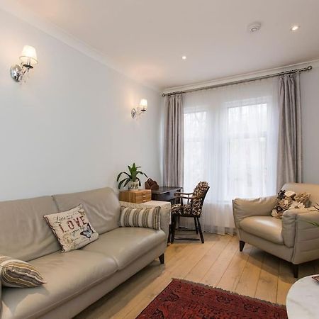 2 Bed Room Flat Near Westfield, West ลอนดอน ภายนอก รูปภาพ