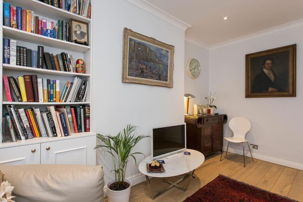 2 Bed Room Flat Near Westfield, West ลอนดอน ภายนอก รูปภาพ